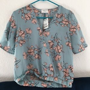 NWT Sienna Sky Blouse